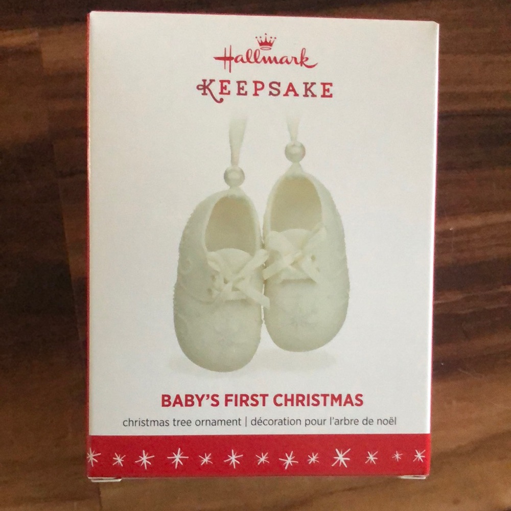 Hallmark Keepsake BABY’S FIRST CHRISTMAS Ornament